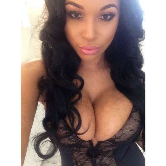 simply siamone lauryn #OEfS6B0b