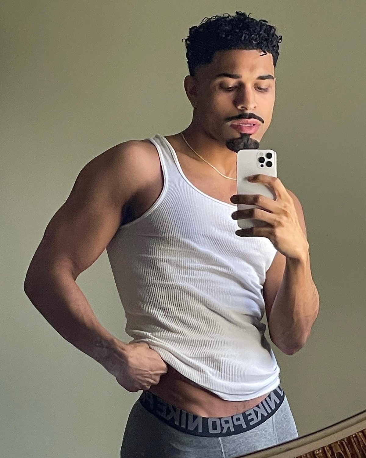 hugodalmonte pics & vids (2) #1yi1b3i6