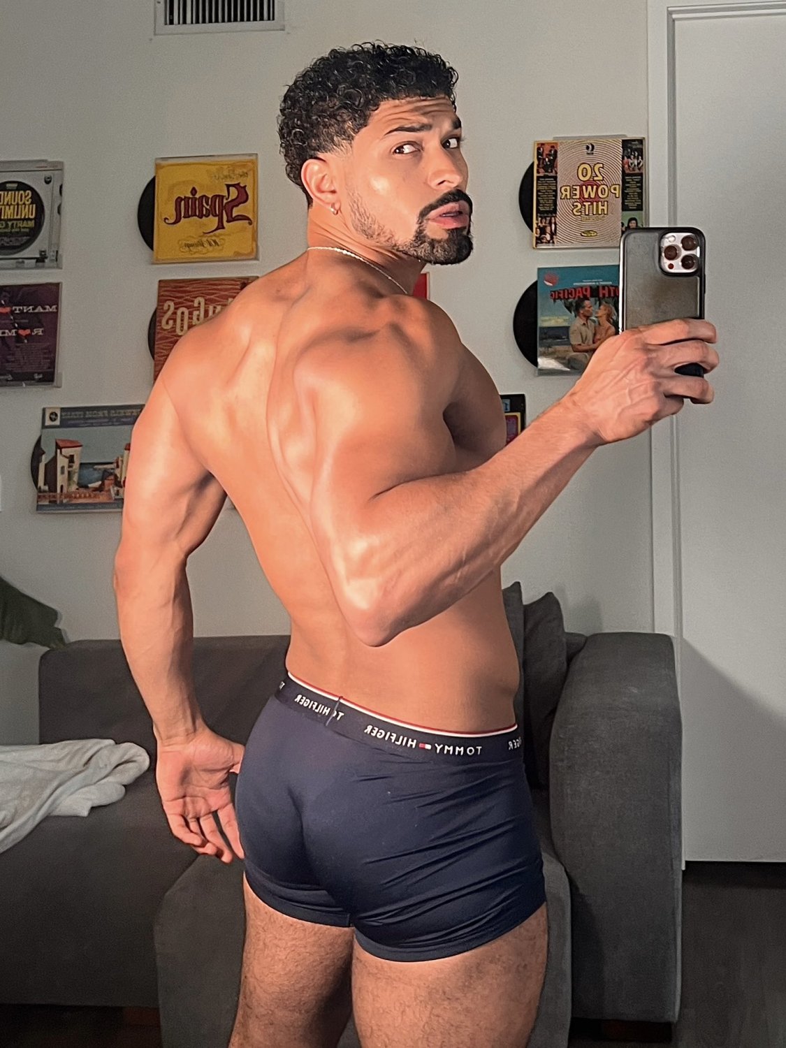 hugodalmonte pics & vids (2) #3OKw7B94