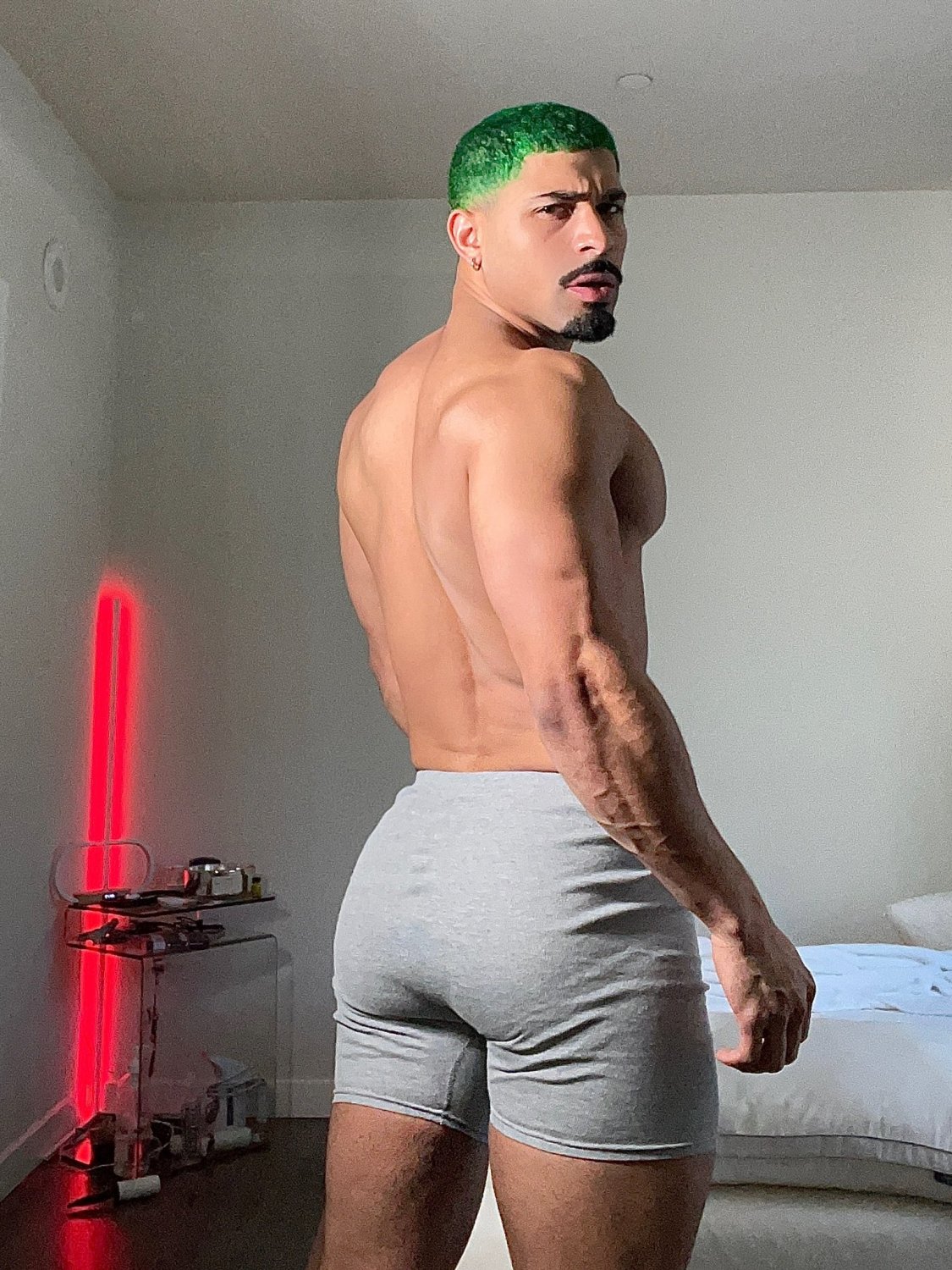 hugodalmonte pics & vids (2) #wH7ZiLL0