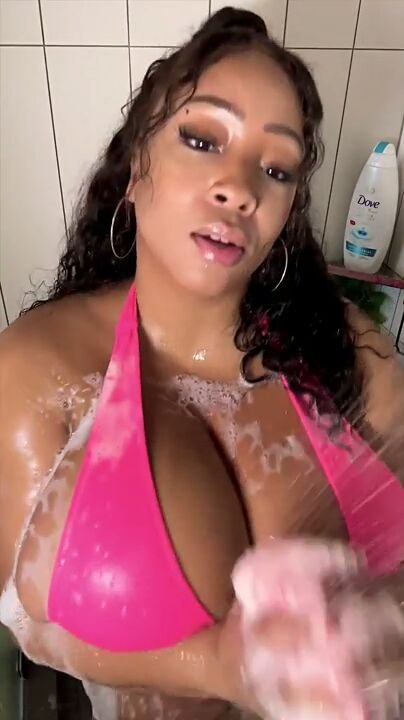Sexy Shower Sing-along #eeHx8lTo