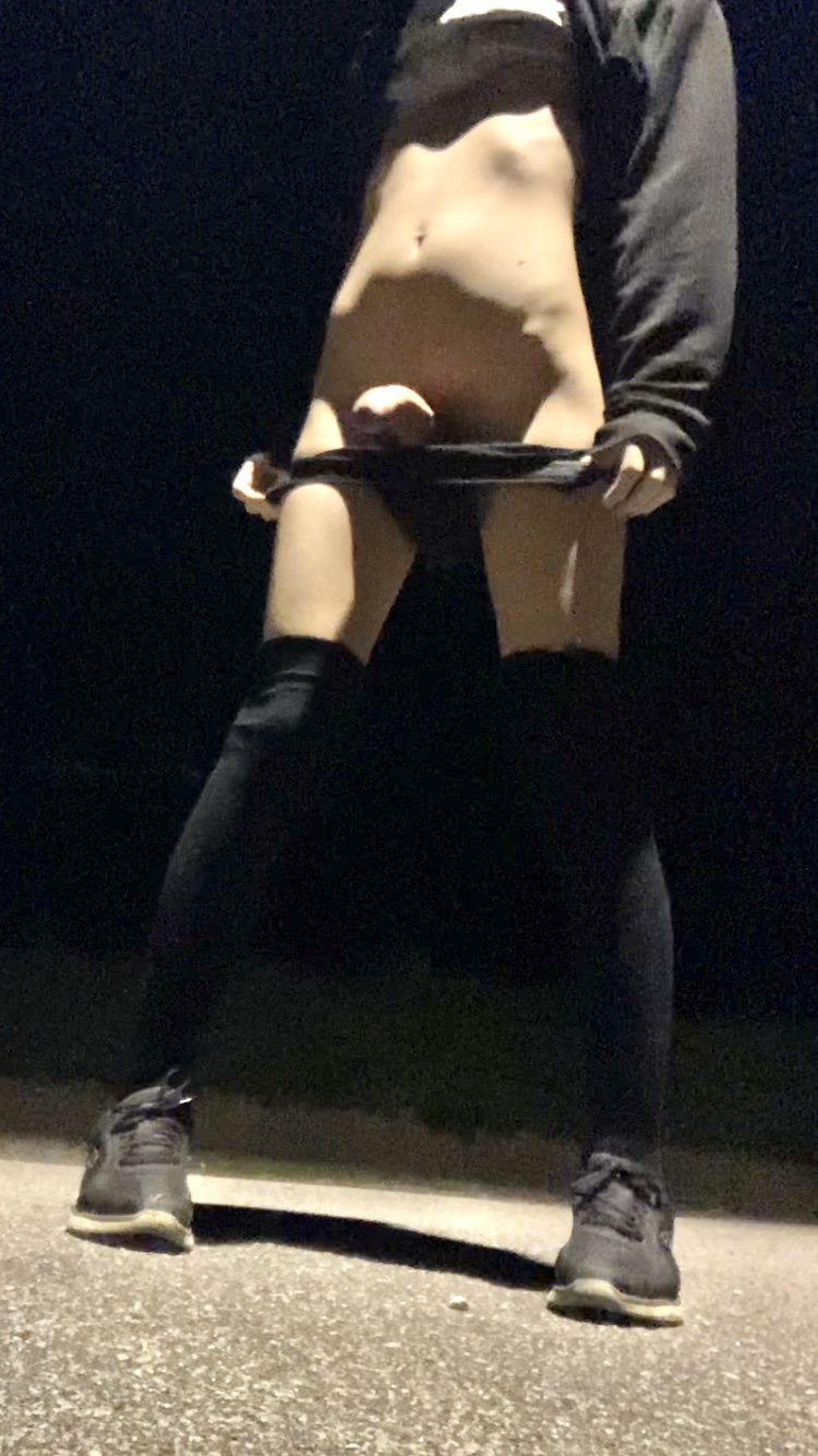 femboy naked in public #SqlZsqX1