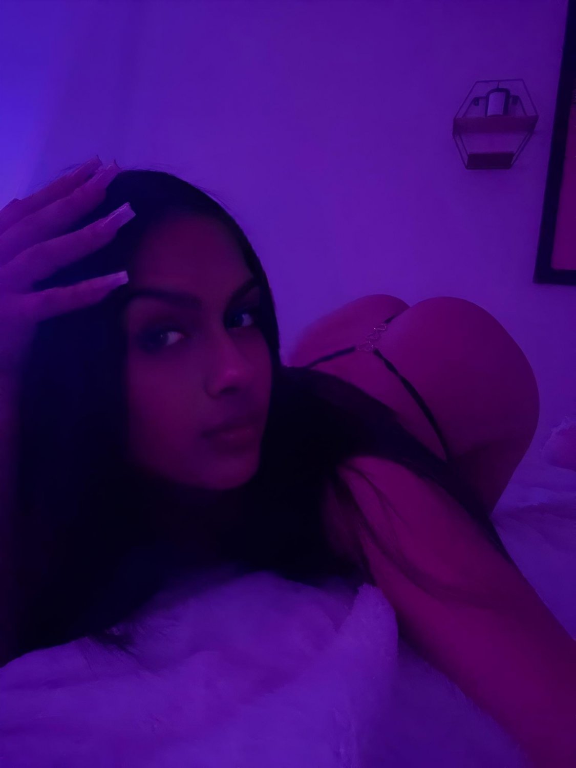 Kiwi Indian babe #nZjV6jhp