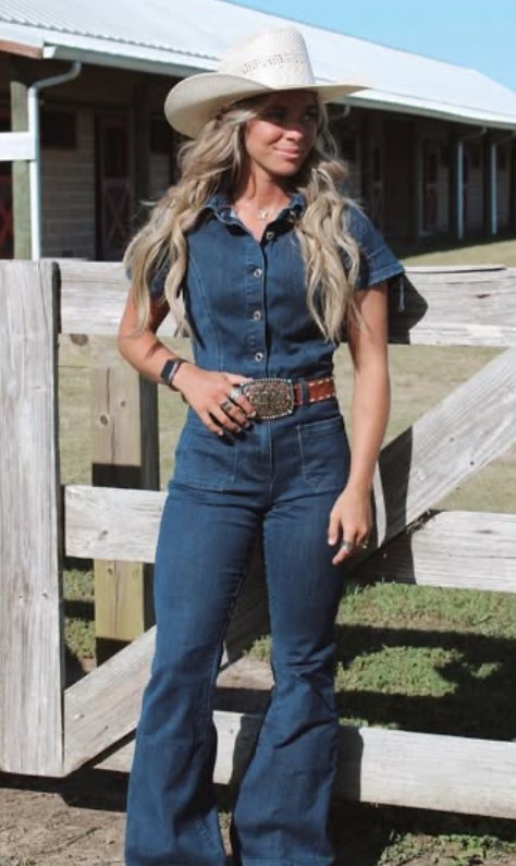 Thicc Tight Cowgirl Kenzie - DM to Degrade/Jerk to her #VisemZbg