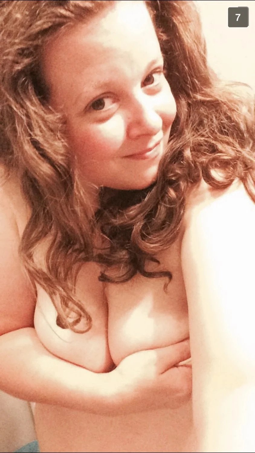 Bambi - Milf With Petite Boobs.  ( tit ) #L1Hwe0MH