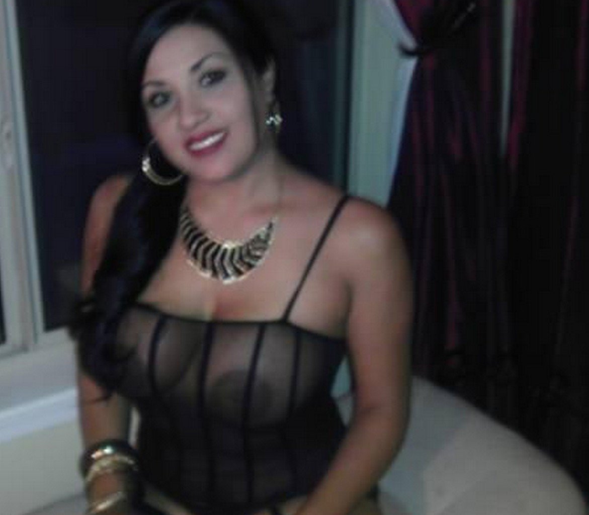 Cuck Hands over Wife - 6 #cya80nTr