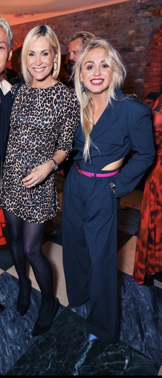 Celebrity Wankbank 20 #BTsQGo7p